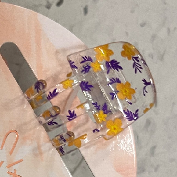 NWT 🌺🐰🌺 Spa Bunny Hair Claws Clips set of 3 - Picture 15 of 17